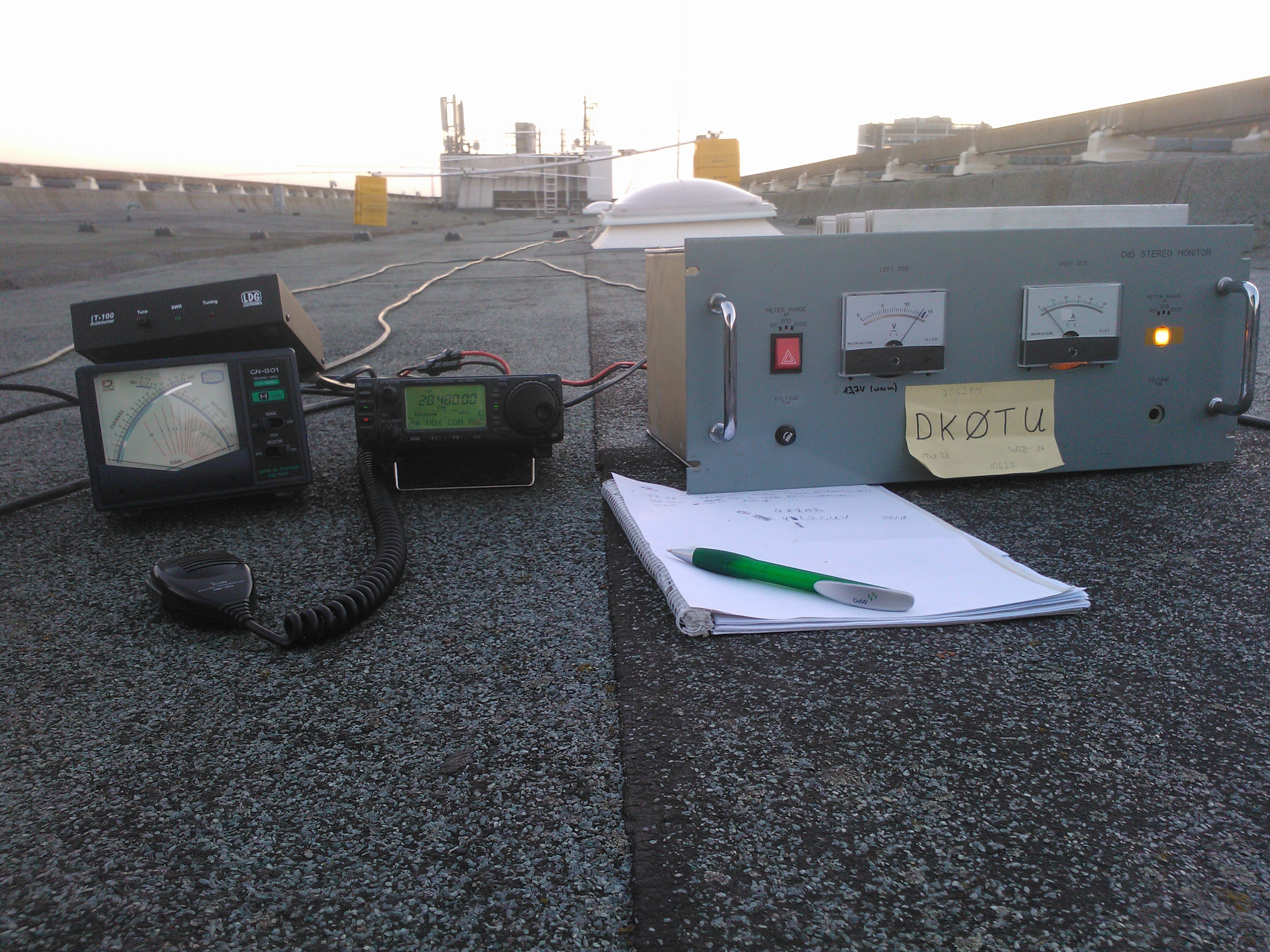 Erster Test - im Hintergrund  der Beam auf Kisten